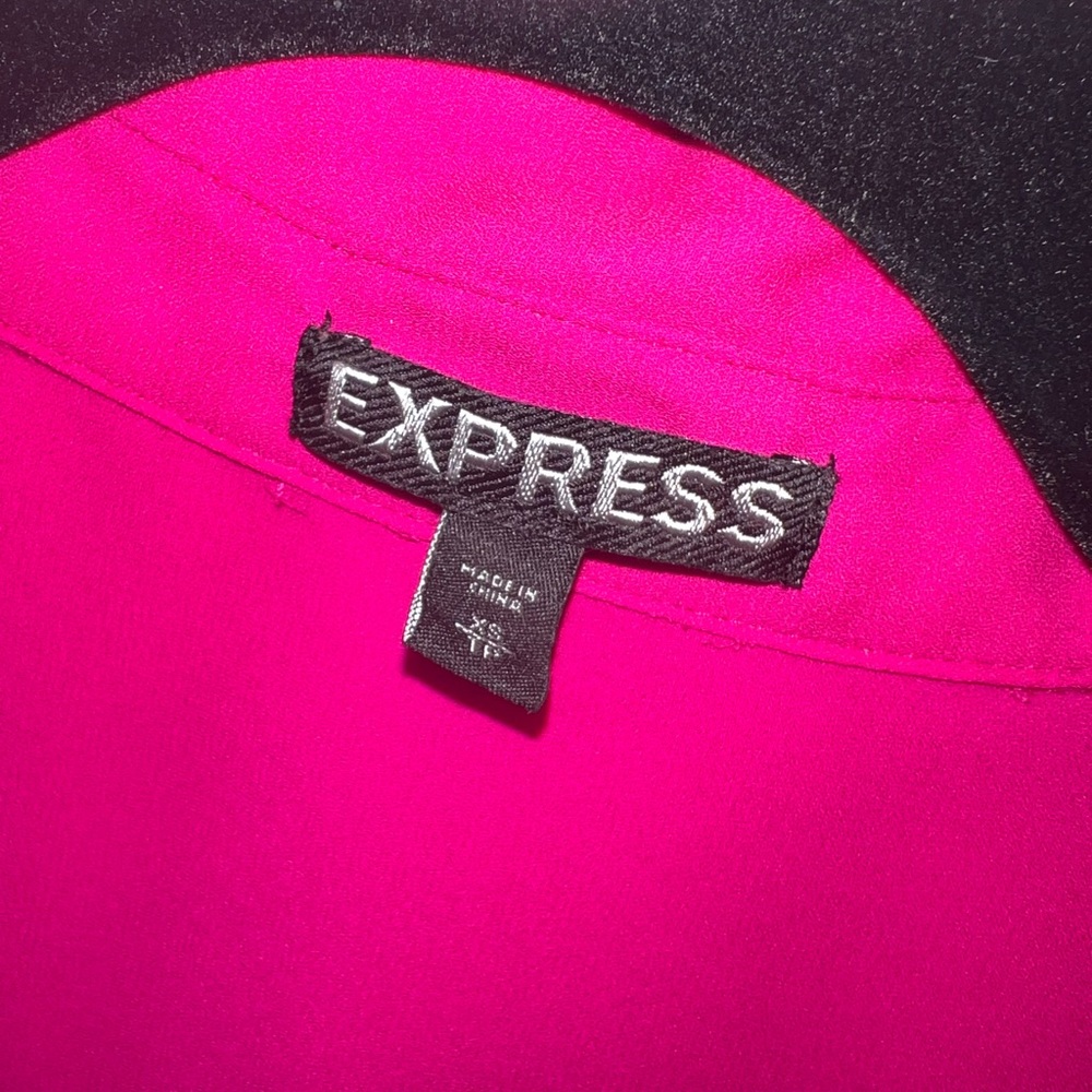 Express blouse ๐ - Picture 2 of 2